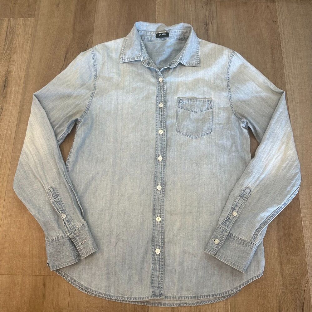 J.Crew Women's 6 Denim Long Sleeve Button Up Shirt Light Washed